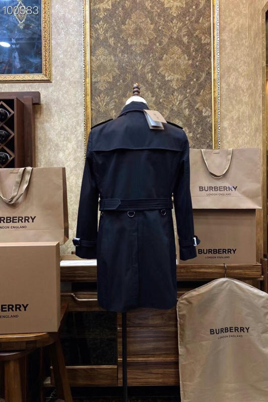 Áo Khoác, áo gió dáng dài nam Burberry siêu cấp màu đenÁo Khoác, áo gió dáng dài nam Burberry siêu cấp màu đen