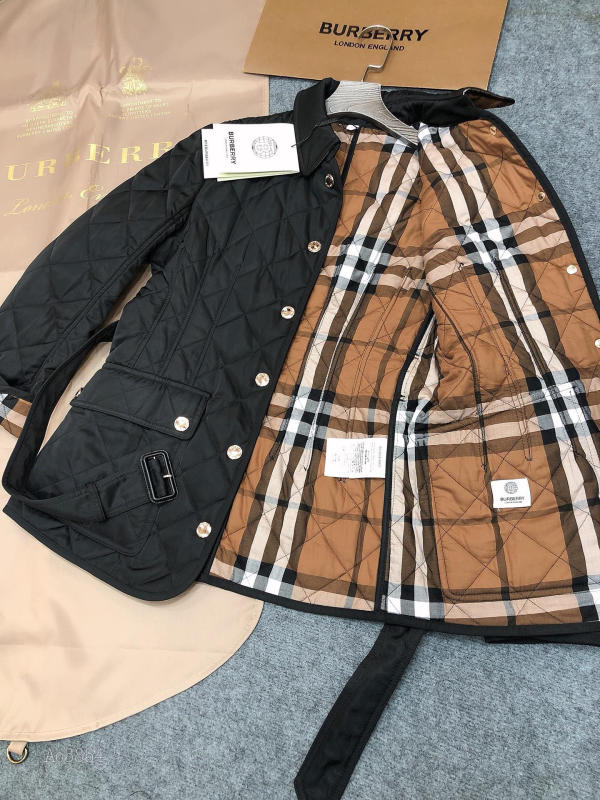 Áo khoác giữ ấm Burberry hai màu siêu cấp 1:1