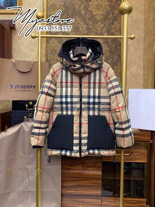 Áo khoác kẻ sọc caro Burberry