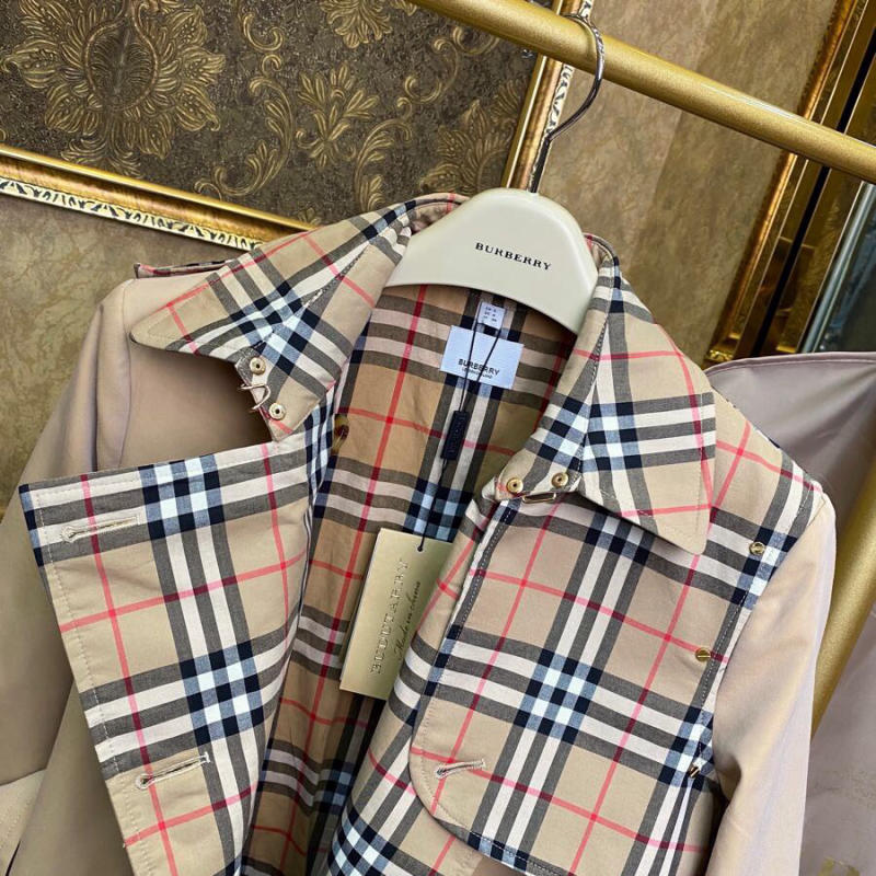 Áo khoác nữ Burberry dáng dài 