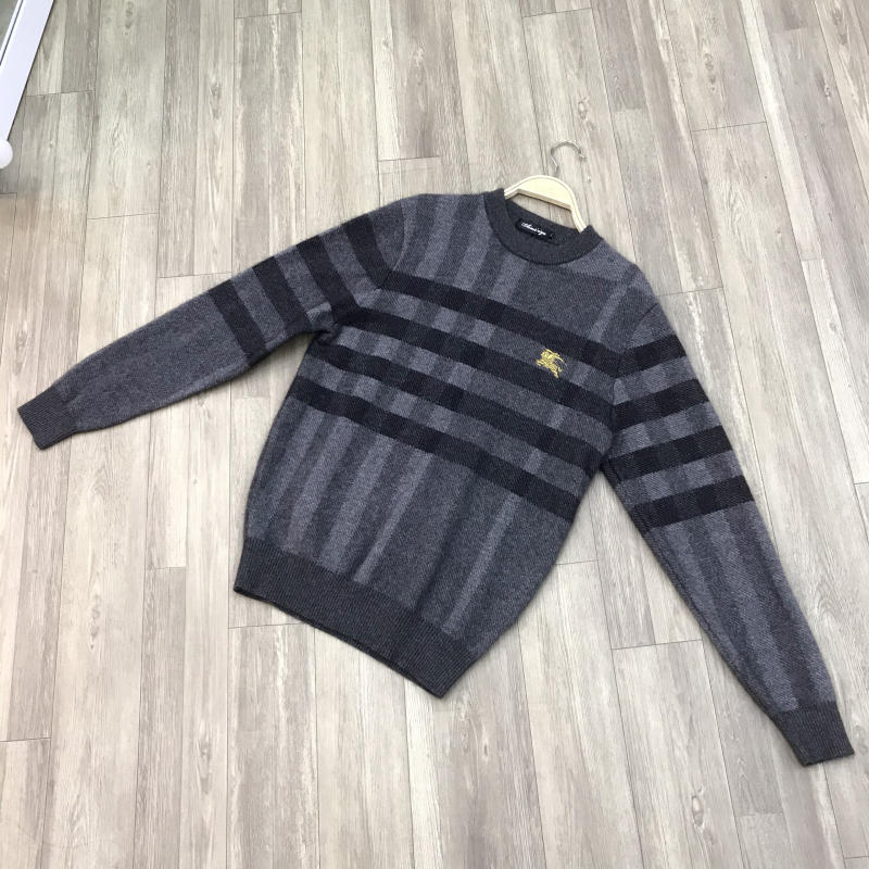 Áo thun len nam Burberry size M