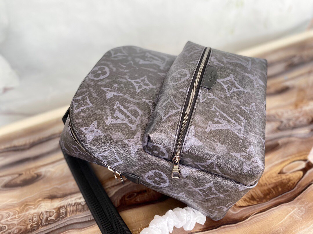 Ba lô Louis Vuitton (LV) Discovery siêu cấp