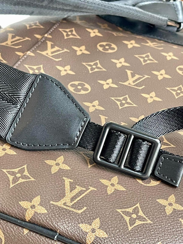 Balo Louis Vuitton CHRISTOPHER cổ điển siêu cấp 1:1