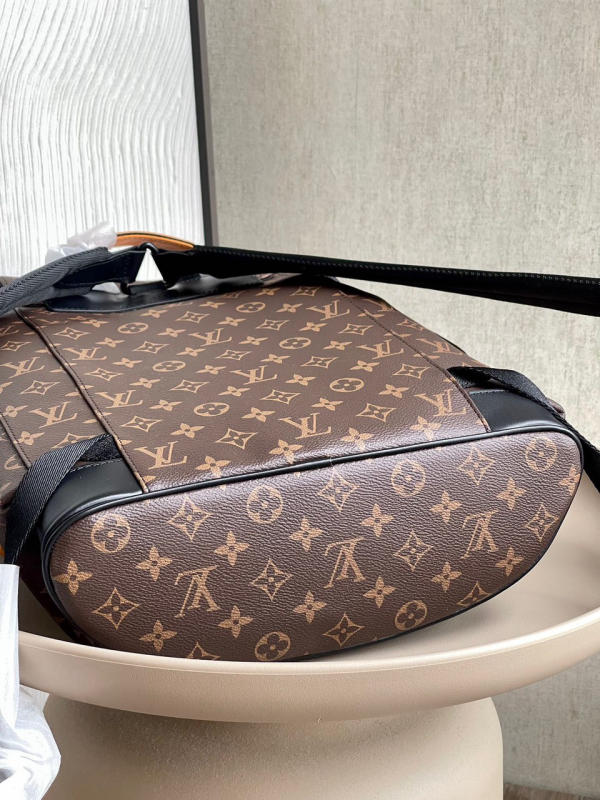 Balo Louis Vuitton CHRISTOPHER cổ điển siêu cấp 1:1