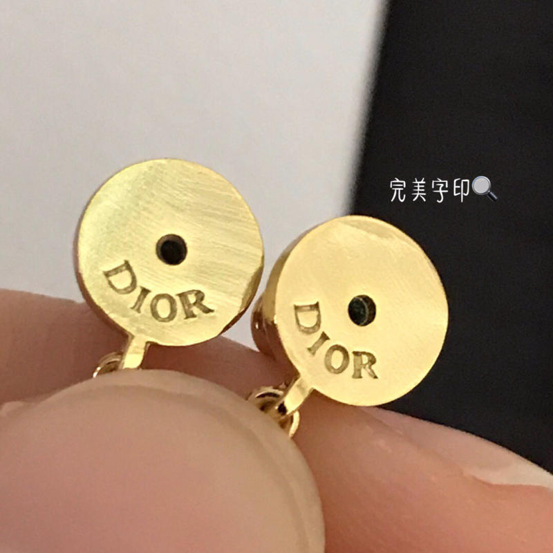 Bông tai Dior siêu cấp