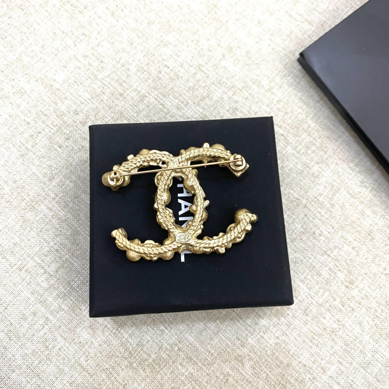 Cài áo Chanel siêu cấp 1:1 trả khách