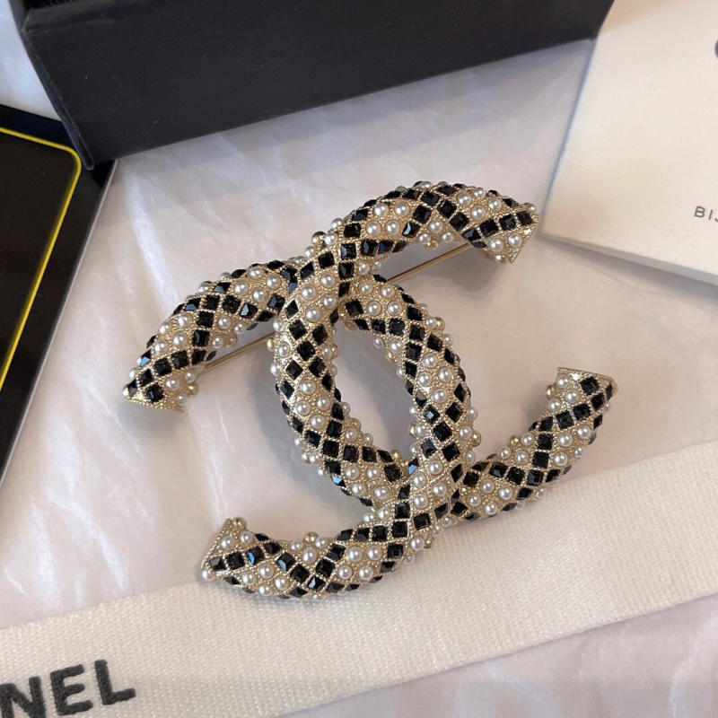 Cài áo Chanel siêu cấp