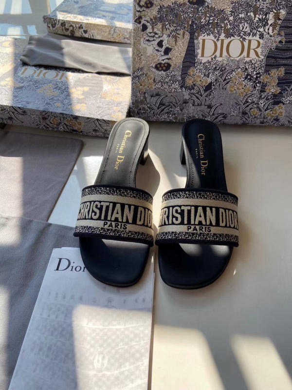 Dép Christian Dior nữ like auth