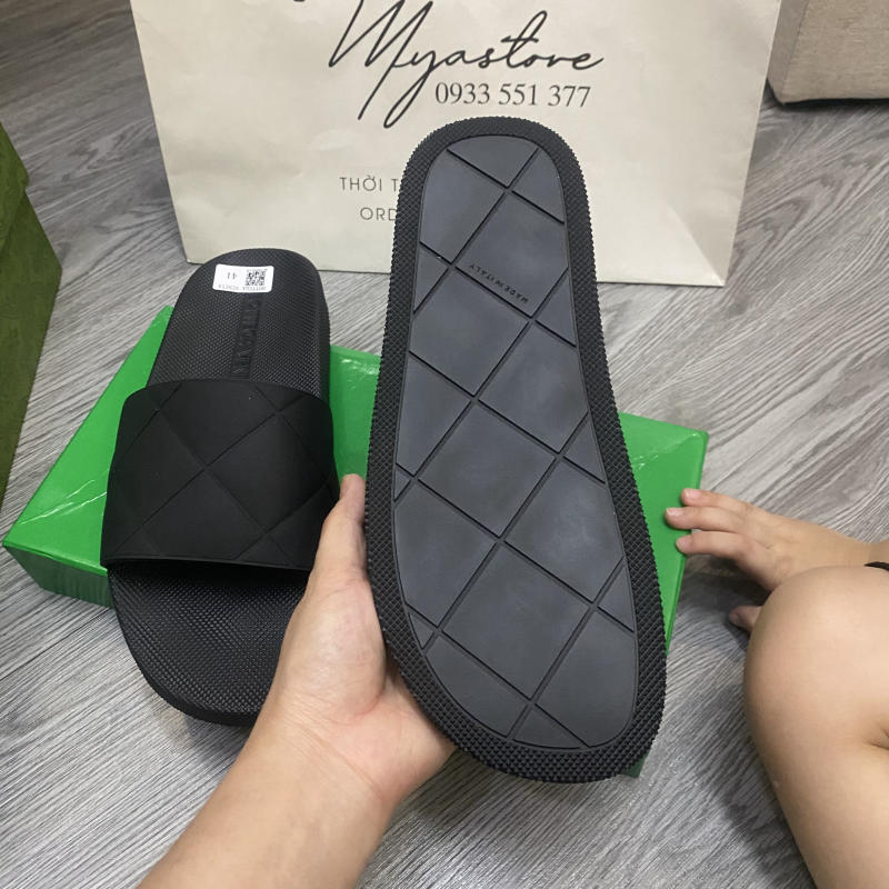 Dép nam BOTTEGA VENETA SLIDER SANDAL siêu cấp về trả khách