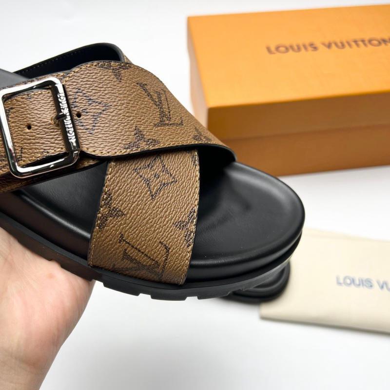 Dép nam Louis Vuitton màu nâu các loại siêu cấp 1:1