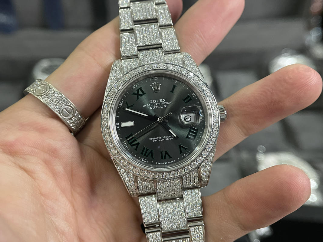 Đồng hồ nam Rolex Datejust Clean Calibre mặt đen siêu cấp 1:1