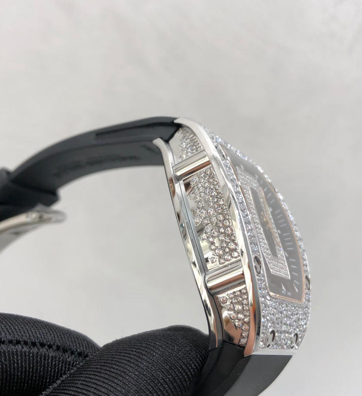 Đồng hồ Richard Mille Diamond đen mặt đên siêu cấp 1:1