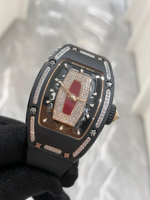 Đồng hồ Richard Mille Diamond đen mặt đỏ siêu cấp 1:1