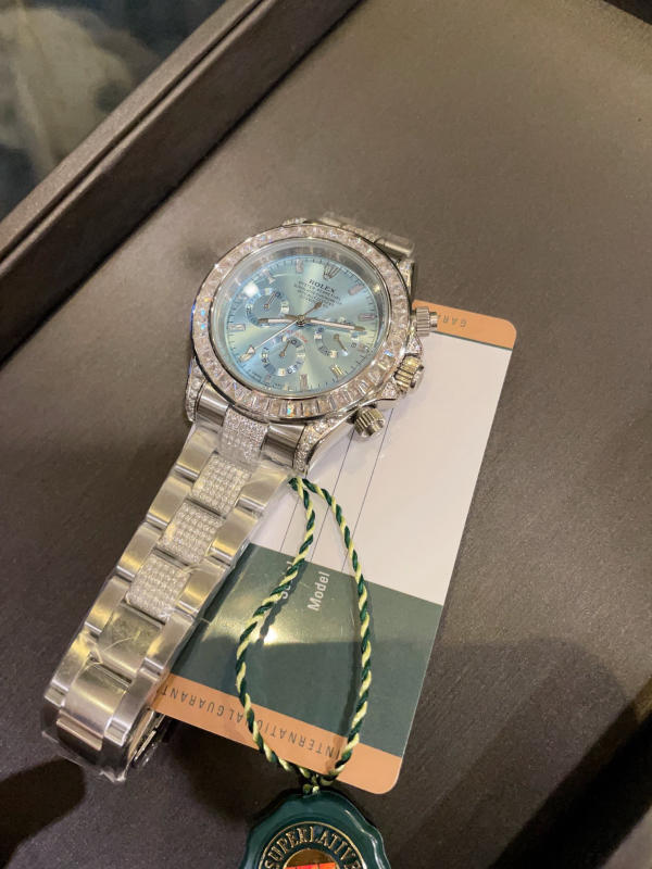 Đồng hồ Rolex Daytona Rainbow siêu cấp 1:1