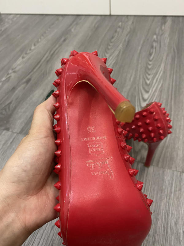 Giày cao gót nữ Louboutin siêu màu đỏ  size 35