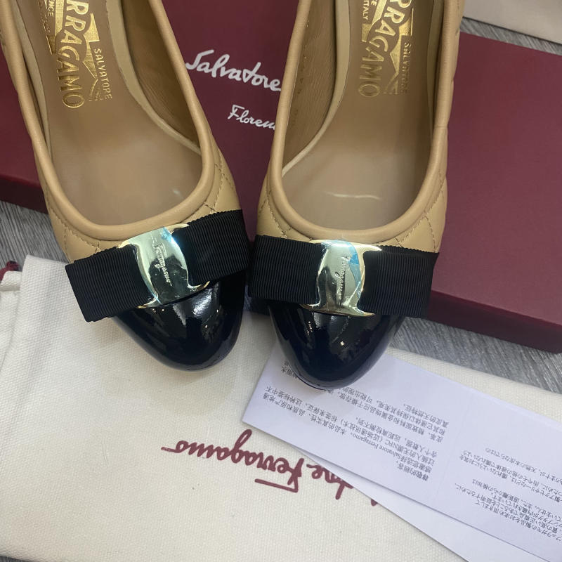 Giày cao gót Salvastore Ferragamo siêu cấp về trả khách