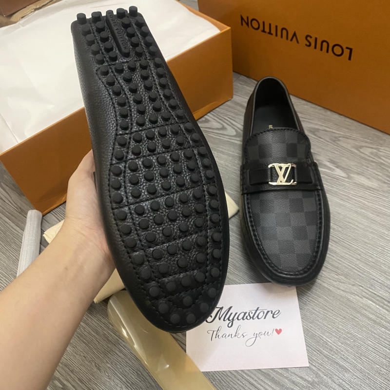 Giày nam công sở Louis Vuitton màu đen siêu cấp về trả khách