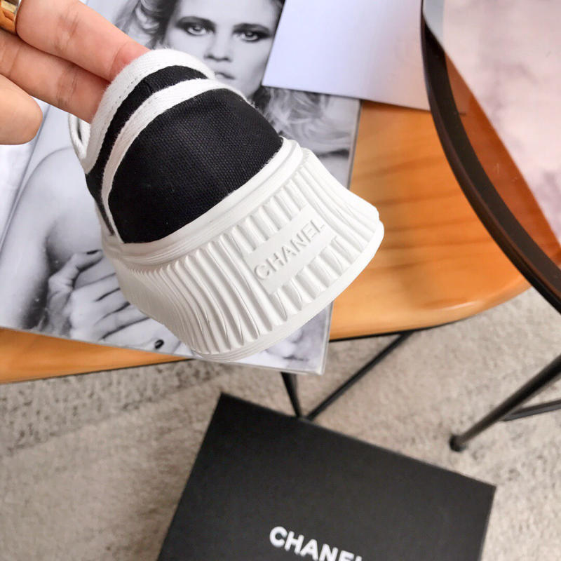 Giày nữ bánh quy đế dày mới của Xiaoxiang Chanel siêu cấp 