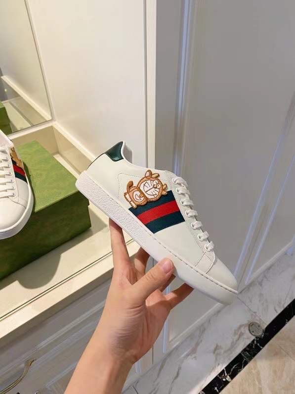 Giày sneaker Gucci nam Ace của Doraemon x Gucci (Doraemon x Gucci men's Ace sneaker)