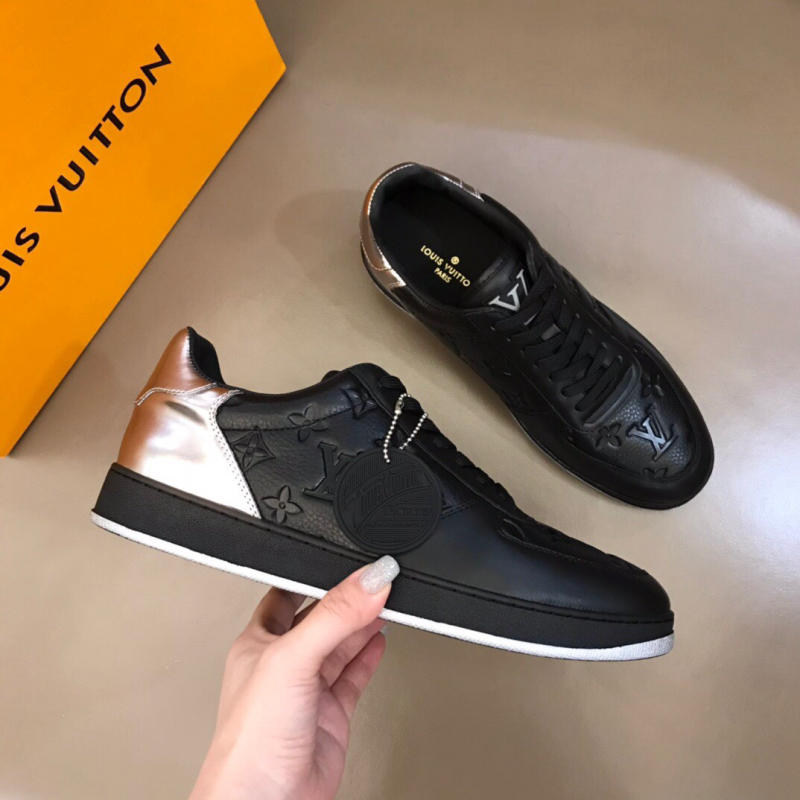 Giày thể thao nam Louis Vuitton cao cấp màu đen