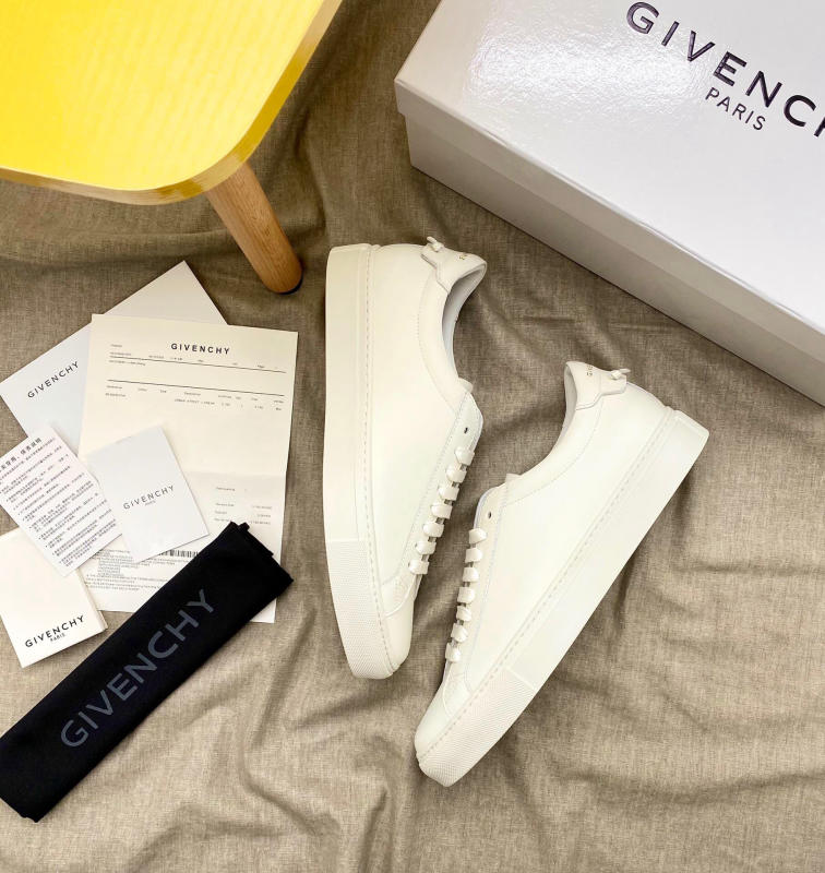 Giày thể thao nam nữ Givenchy siêu cấp màu trắng