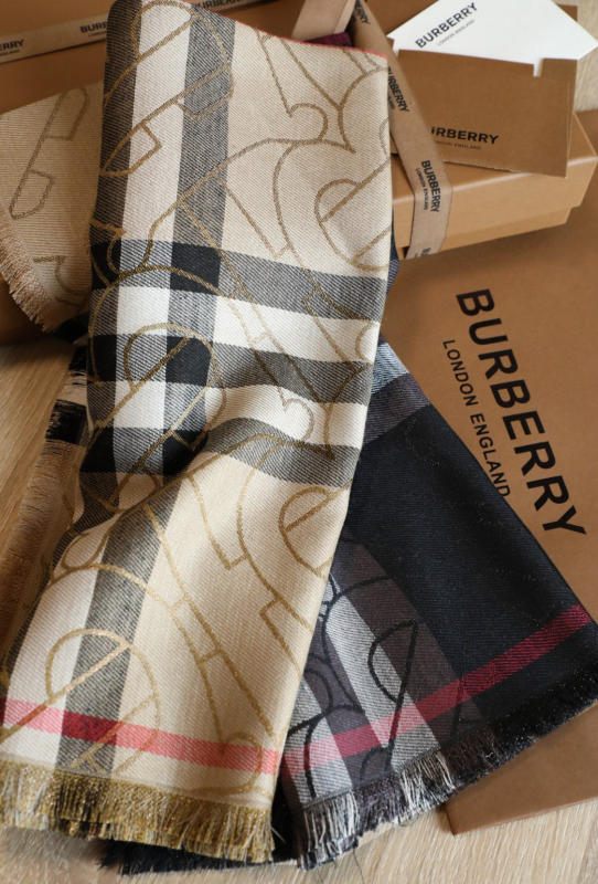 Khăn BURBERRY siêu cấp 1:1