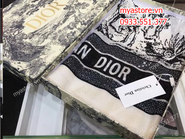 Khăn Dior nữ siêu cấp 