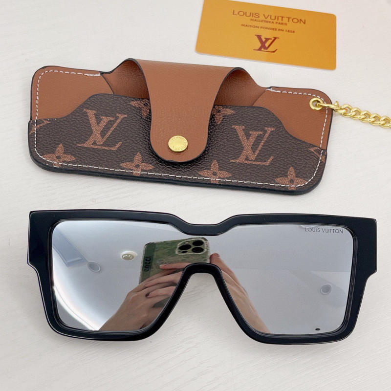 Kính mát Louis Vuitton mẫu vuông siêu cấp 1:1