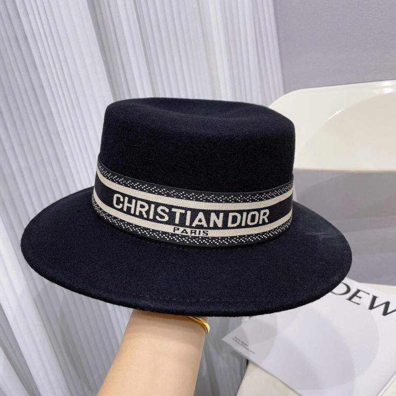 Nón Christian Dior siêu cấp trả khách