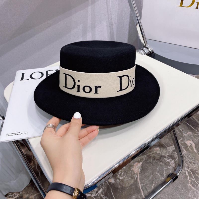 Nón Dior siêu cấp trả khách