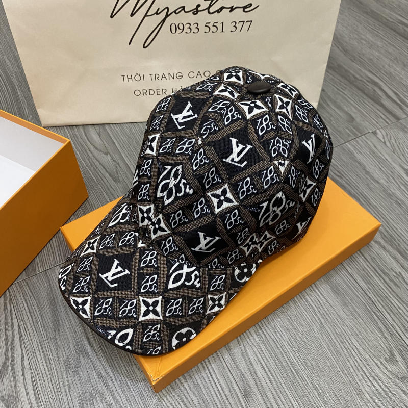 Nón lưỡi trai Louis Vuitton siêu cấp về trả khách