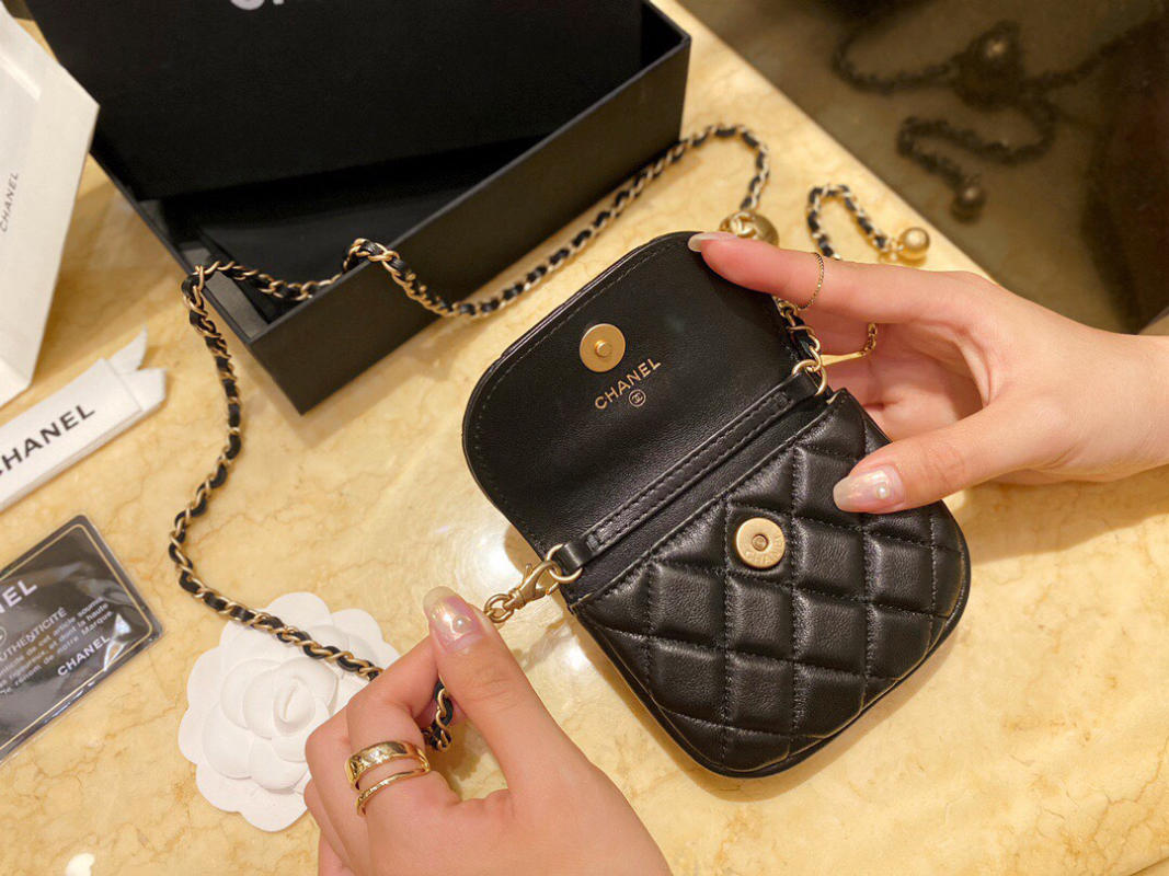 Túi Chanel mini 1889 Unblocked Metal Ball "Pocket Bag" Series