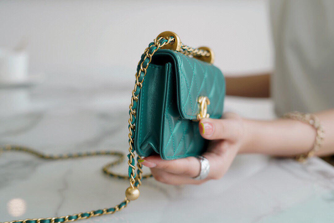 Túi Chanel mini siêu cấp Màu xanh lá cây Malachite