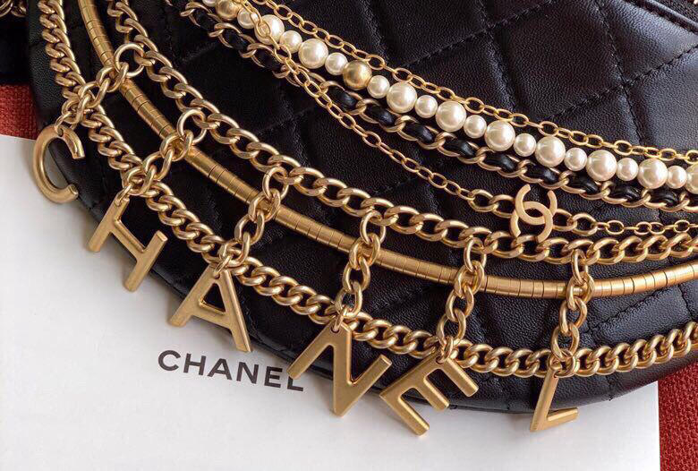 Túi đeo chéo, đeo bụng Chanel Pre-Fall 2019 siêu cấp màu đen