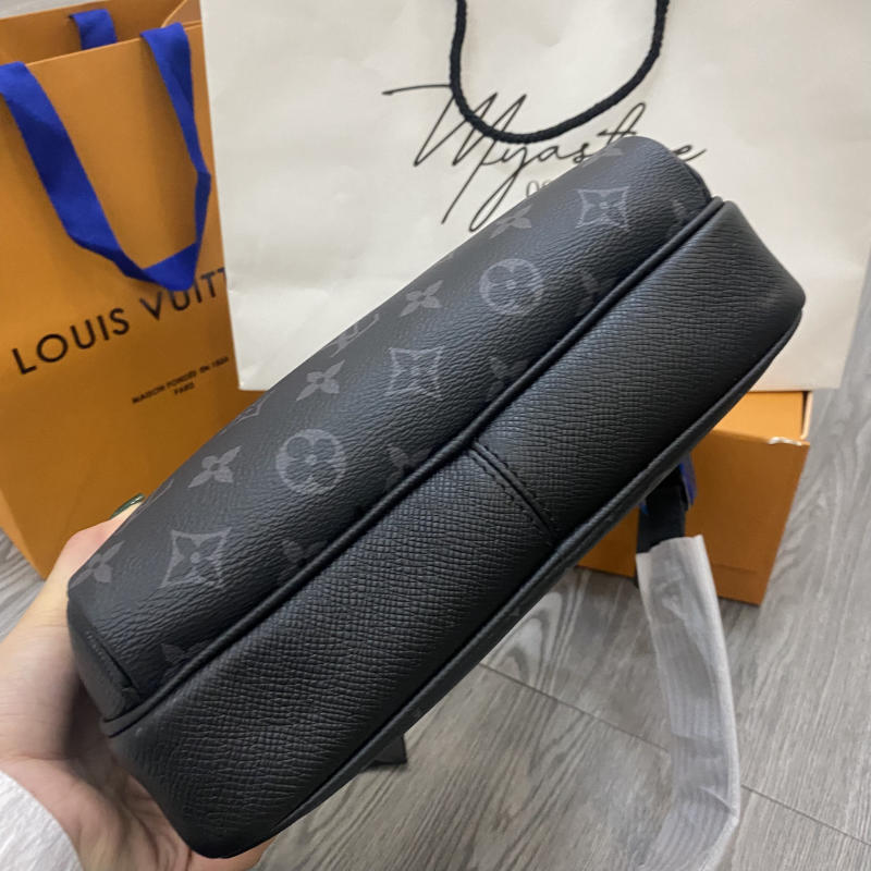 Túi đeo chéo nam LV Louis Vuitton siêu cấp