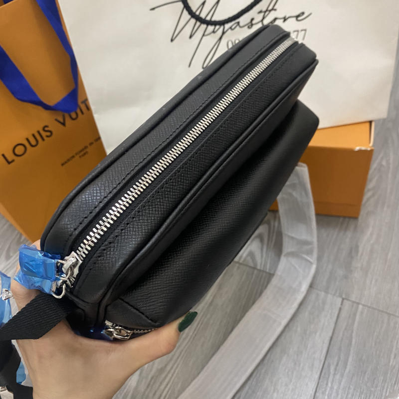 Túi đeo chéo nam LV Louis Vuitton siêu cấp