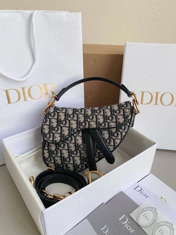 Túi Dior CD Saddle túi yên ngựa cổ điển siêu cấp 1:1