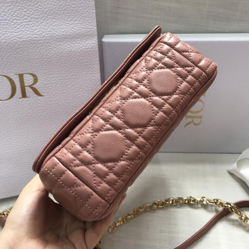 Túi Dior siêu cấp trả khách