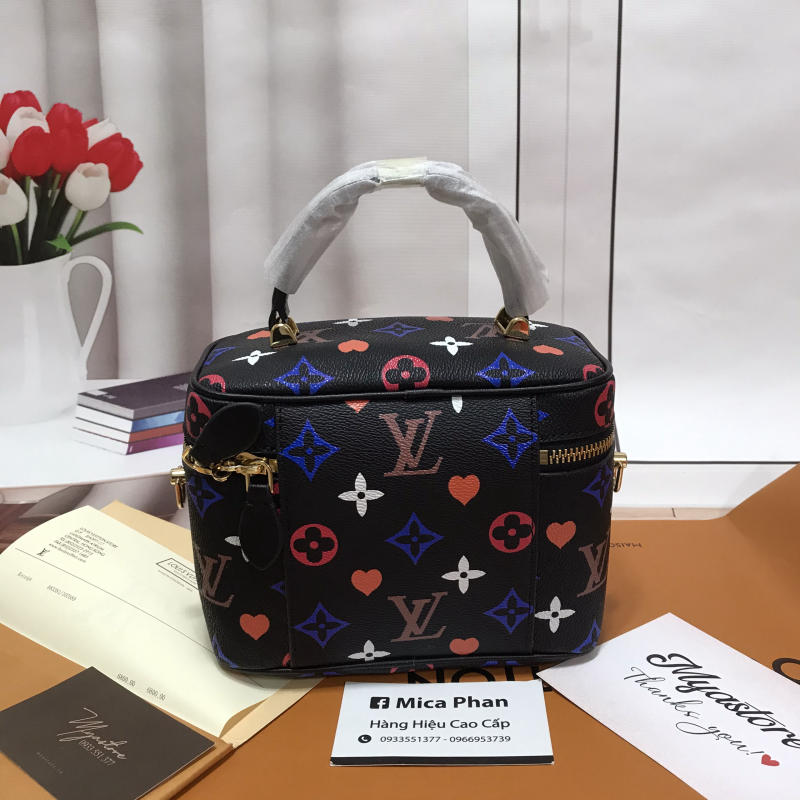 Túi hộp trang điểm LV Louis Vuitton super