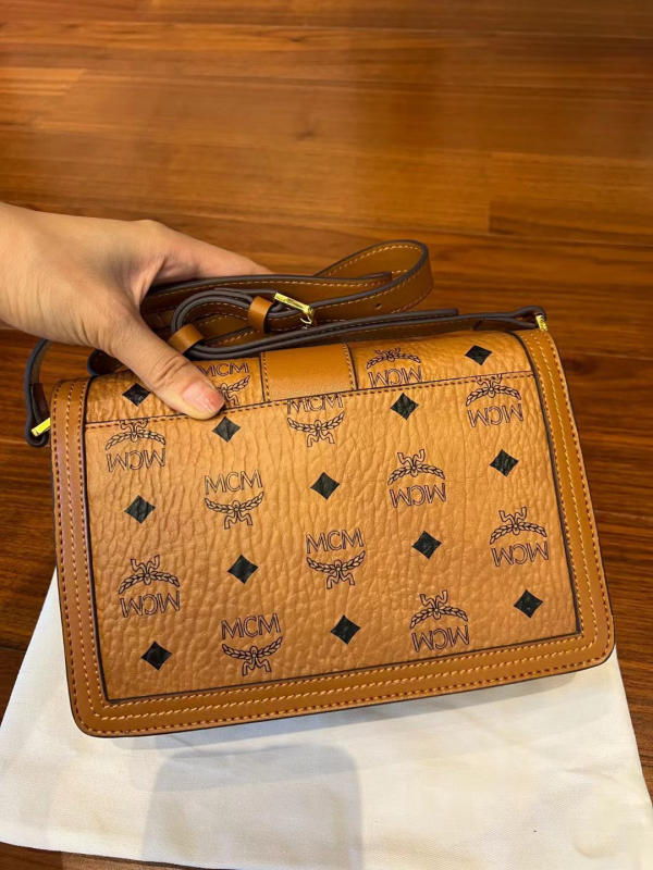 Túi MCM Tracy Crossbody In Visetos Màu Nâu siêu cấp 1:1