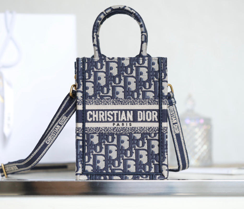 Túi Tote CHRISTIAN DIOR PARIS Book siêu cấp 1:1