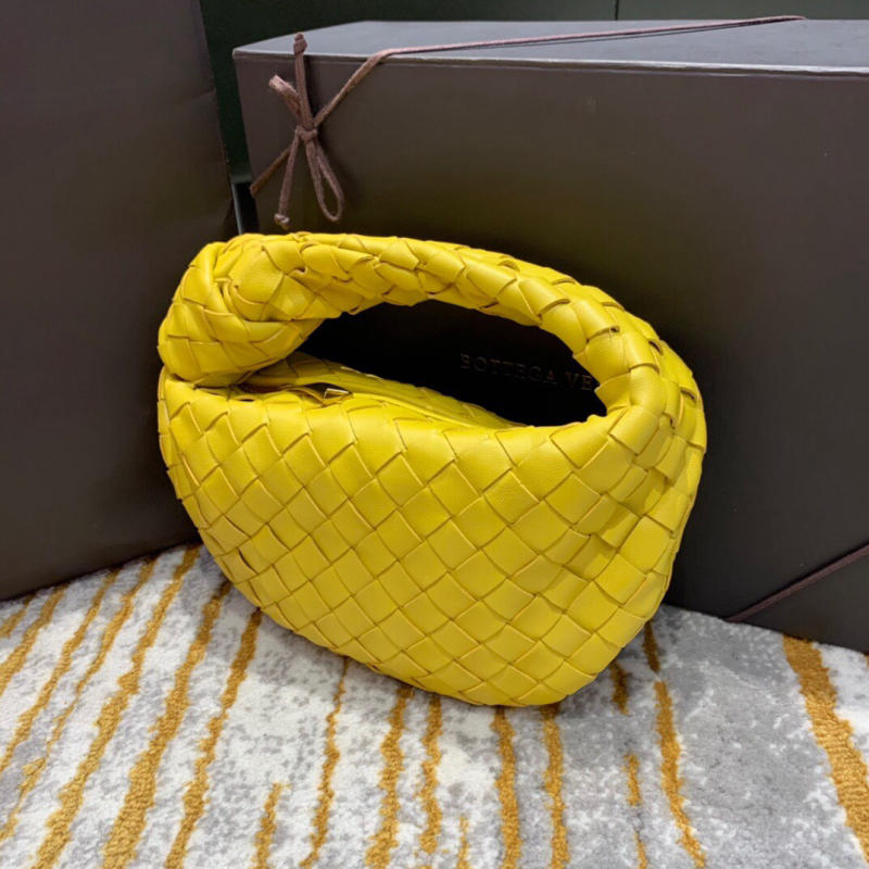 Túi xách Bottega Veneta New Jodie siêu cấp 