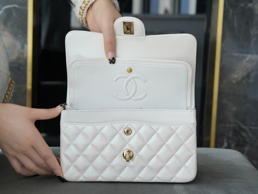 Túi xách Chanel Classic like auth size 23cm màu trắng