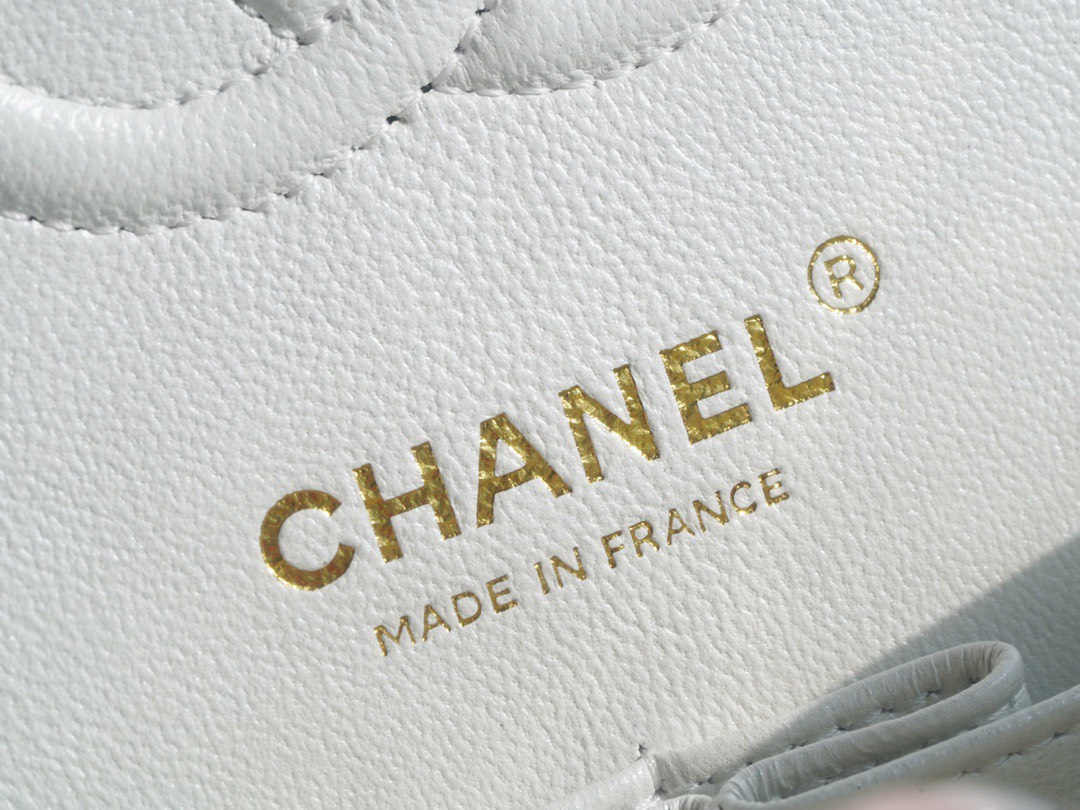 Túi xách Chanel Classic like auth size 23cm màu trắng