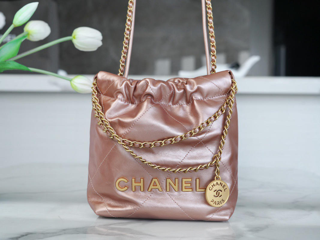 Túi xách Chanel mini 23S màu trắng ngà siêu cấp 1:1 