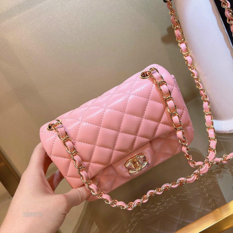 Túi xách Chanel Mini like auth size 20 cm màu hồng phấn