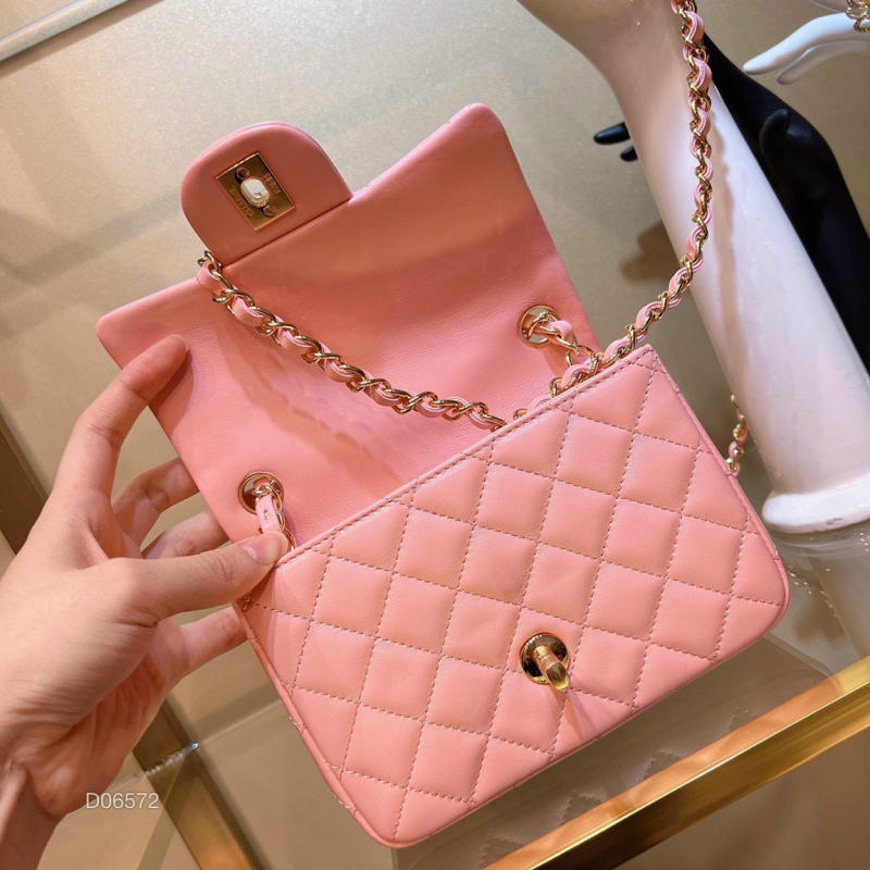 Túi xách Chanel Mini like auth size 20 cm màu hồng phấn