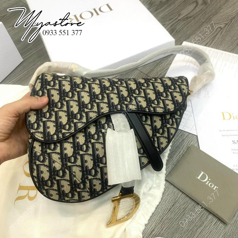 Túi xách Christian Dior Mini Saddle siêu cấp về trả khách