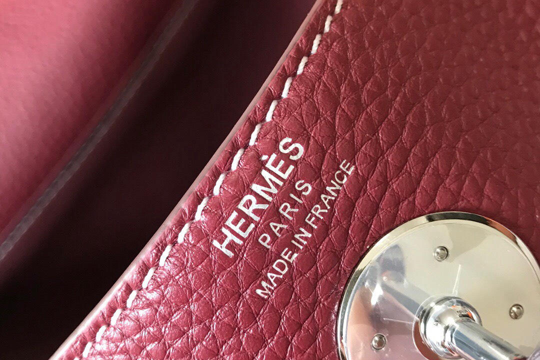 Túi xách Hermes mini 𝙡𝙞𝙣𝙙𝙮 siêu cấp màu đỏ thẩm size 26cm