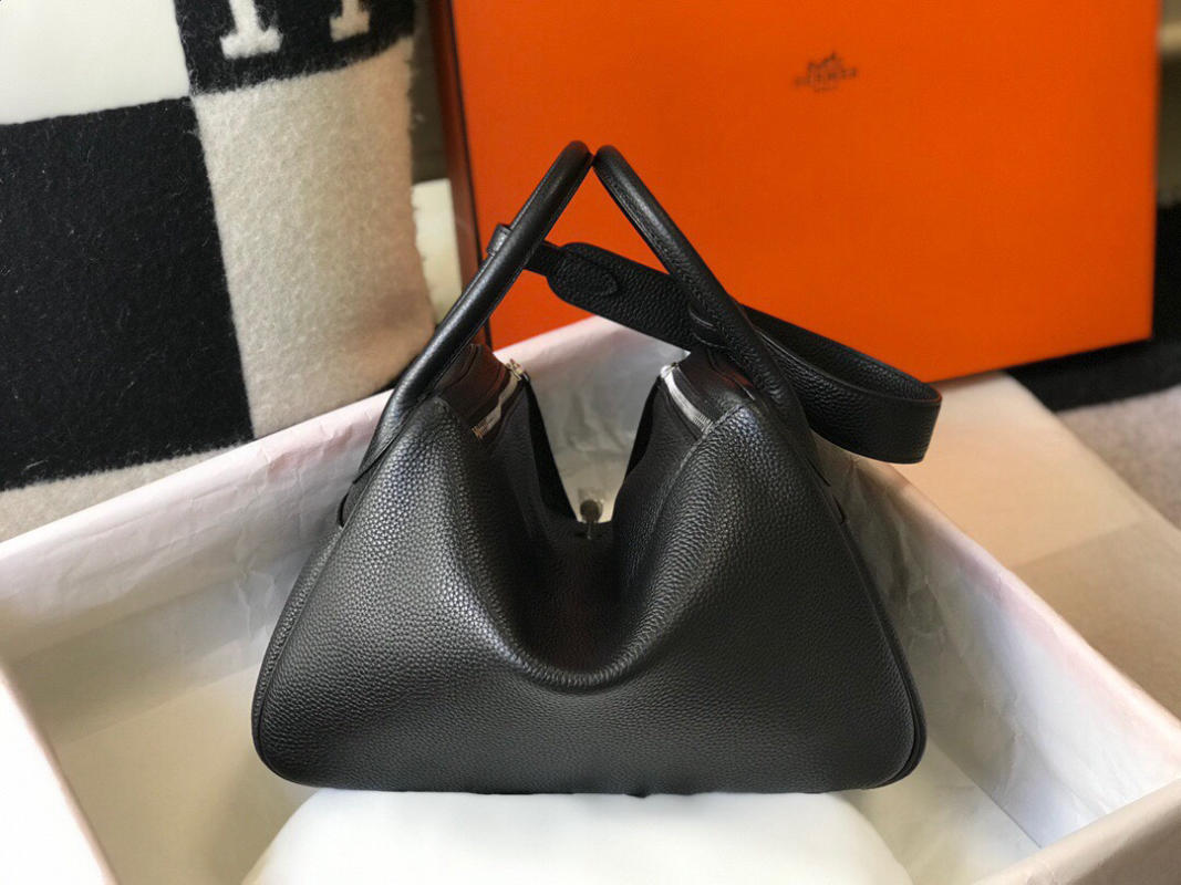 Túi xách Hermes 𝙡𝙞𝙣𝙙𝙮 siêu cấp size 26cm màu đen